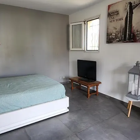 Privees Dans Des Lauriers Saint-Raphaël