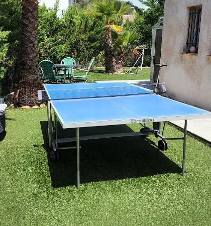 Privees Dans Des Lauriers * Saint-Raphael (Var)