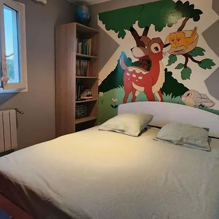 Privees Dans Des Lauriers *