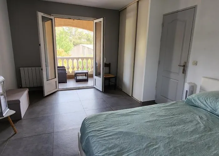 Privees Dans Des Lauriers Ubytování v soukromí *